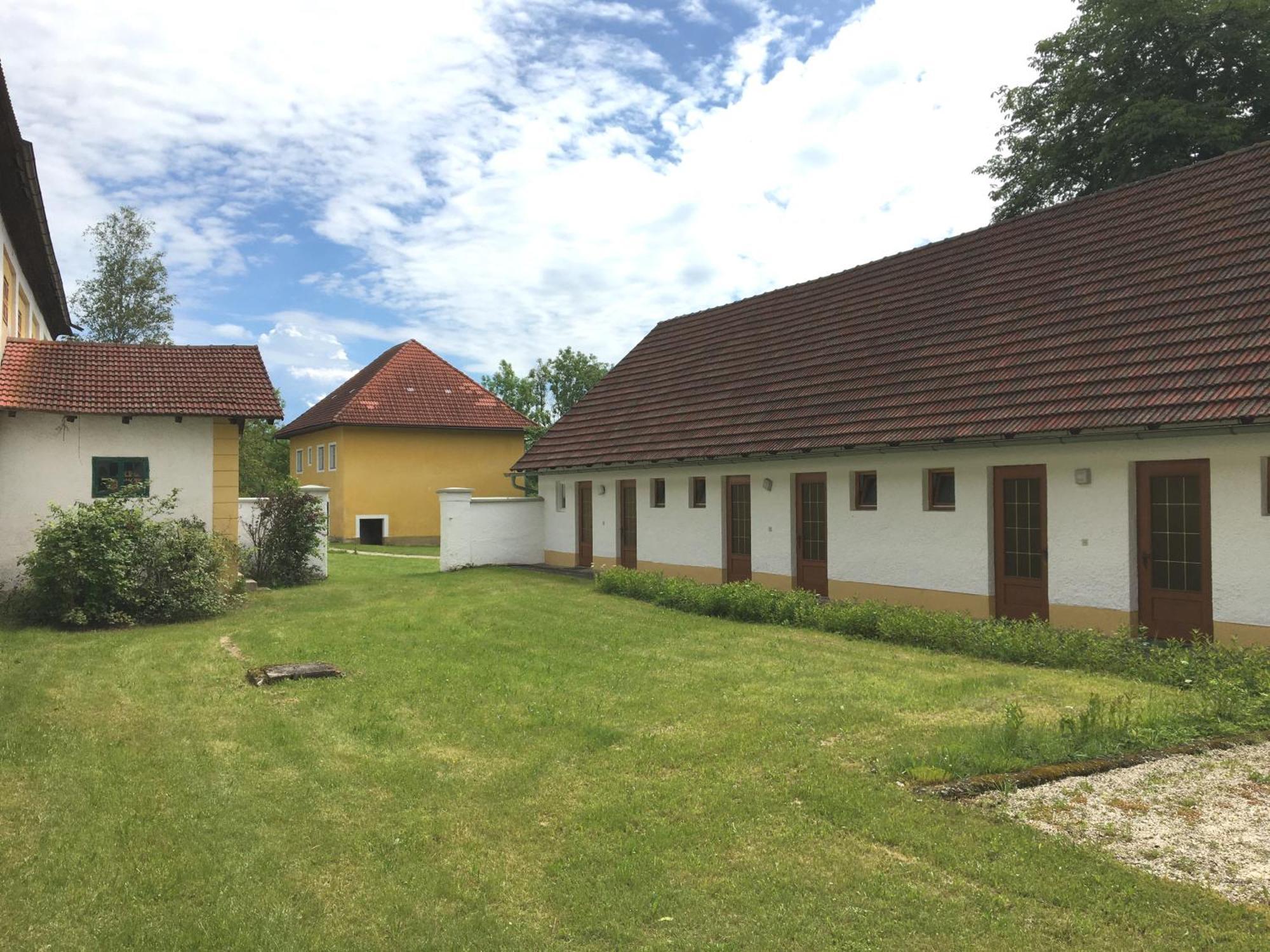 Skorianzhof Hotel Eberndorf Стая снимка